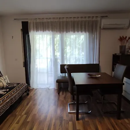 Apartment Apartamento Las Palmeras